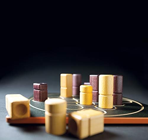 Quarto | Mensa Select Winner | Wooden Abstract Strategy Board Game for Kids and Adults Family Game Night Favorite | Learn to Play in Less Than 1 Minute | Ages 8+ | 2 Players | 15 Min