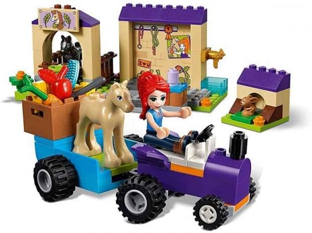 LEGO Friends 4+ Mia's Foal Stable 41361 Building Kit (118 Pieces)