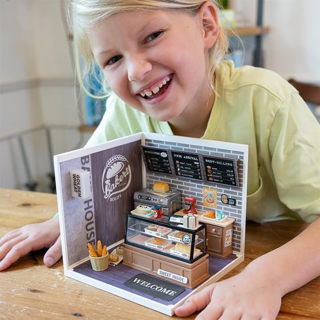 Fat Brain Toys Golden Wheat Bakery D.I.Y. Mini Set Arts &amp Crafts for Ages 8 to 12