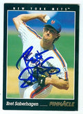 Sports Memorabilia Autograph Warehouse 246641 Bret Saberhagen Autographed Baseball Card - New York Mets 1993 Pinnacle - No. 185