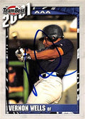 Sports Memorabilia Autograph Warehouse 302157 2001 Vernon Wells Autographed No.97 Rookie Baseball Card - Toronto Blue Jays FT