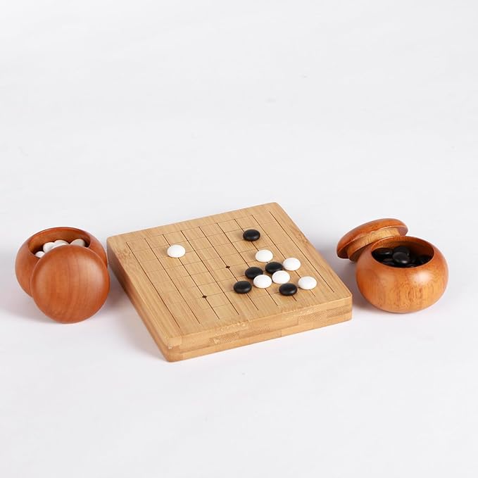 Mini Go Set: 13-line Nanzhu Go Board Solid Wood Small Go Stone Jar 1.2cm Black and White Go Stones