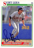 Autograph Warehouse 245830 Scott Leius Autographed Baseball Card - Minnesota Twins 1991 Score - No. 370
