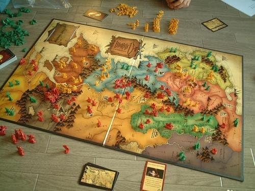 Risk: Lord of the Rings Trilogy Edition