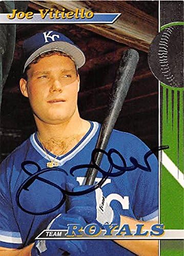 Sports Memorabilia Autograph Warehouse 247330 Joe Vitiello Autographed Baseball Card - Kansas City Royals 1993 Topps Stadium Club - No. 14