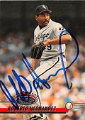 Sports Memorabilia Autograph Warehouse 248230 Roberto Hernandez Autographed Baseball Card - Chicago White Sox 1993 Topps Stadium Club - No. 21