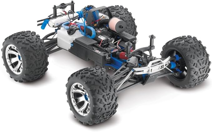 Traxxas Revo 3.3: 4WD Powered Monster Truck (1/10 Scale) Green