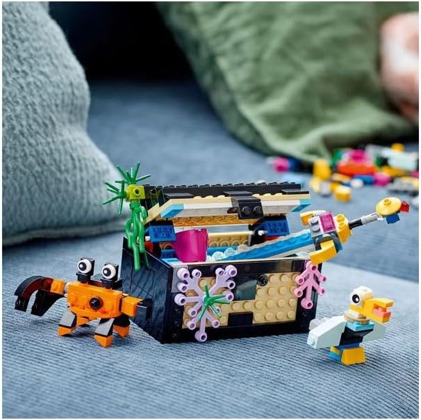 Lego Creator Fish Tank 31122 Exclusive 3-in-1 Building Set