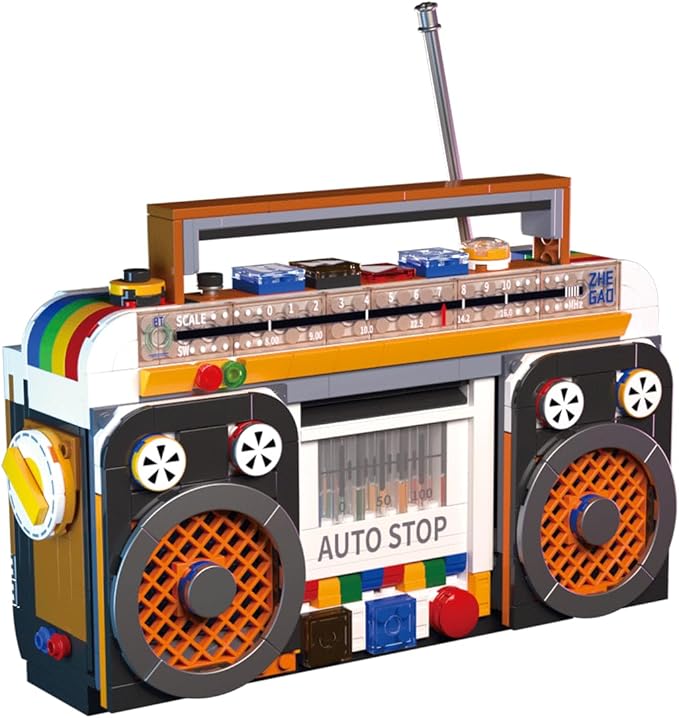 Typewriter Walkman Television Building Toys Collectible Vintage Display Model Office Room Decor 660 Pieces Model for Adults Girls Boys Kid Toys Gift (Vintage Radio)