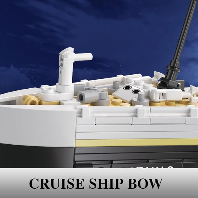 Titanic Boat Model Building Blocks Set 1465 Pieces Mini Bricks Cruise Ship ModelDIY Educational Titanic Toys for Alone at Home