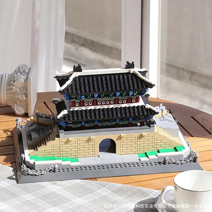 900Pcs The Namdaemun Gate Seoul South Korea Building Set World Landmark Architecture Model Collectible Toy for Kids and Adults