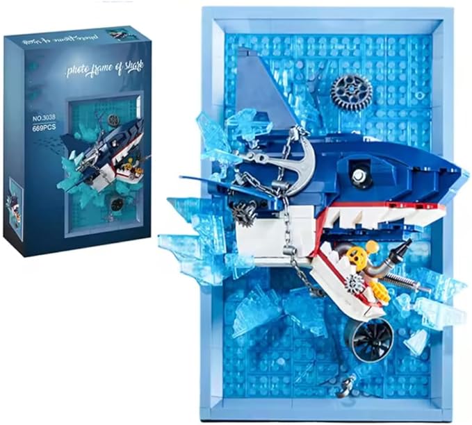 Shark Breaching Animal 3D Wall Art Micro Mini Building Blocks Set for Adults Unique Home Wall Decor or Table Display Ideal Birthday Christmas Toy Gift for Teens (669 PCS)