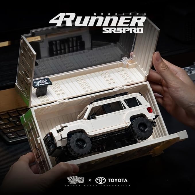 Toyota 4Runner SR5PRO Car Building with Collectible Display Container TOYOTA Officially Licensed SUV Compatible with Speed Champion Building Toys for Adults and Kids Boys Ages 8-16(540PCS)