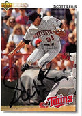 Sports Memorabilia Autograph Warehouse 245816 Scott Leius Autographed Baseball Card - Minnesota Twins 1992 Upper Deck - No. 313