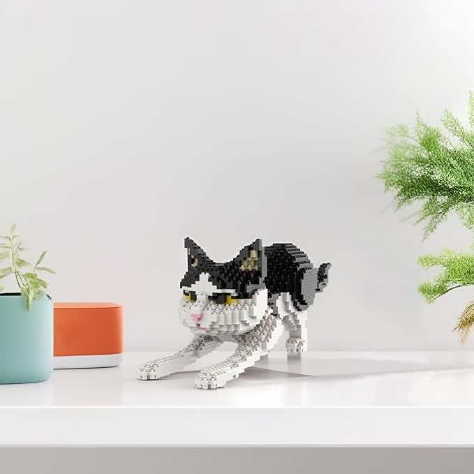 Larcele Cat Mini Building Blocks Animal Set DIY Micro 3D Building Toy Bricks1390 Pieces KLJM-05(Black and White Cat)
