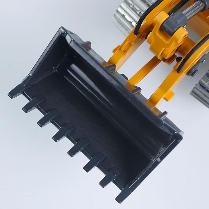 TOUCAN RC HOBBY US in Stock 1/50 RC Electric Lifting Tracked Loader LR636 2.4G Construction Vehicle Metal Bucket Tracks Ripper RTR Model Light Sound Battery New Year Gift for Ages 14+