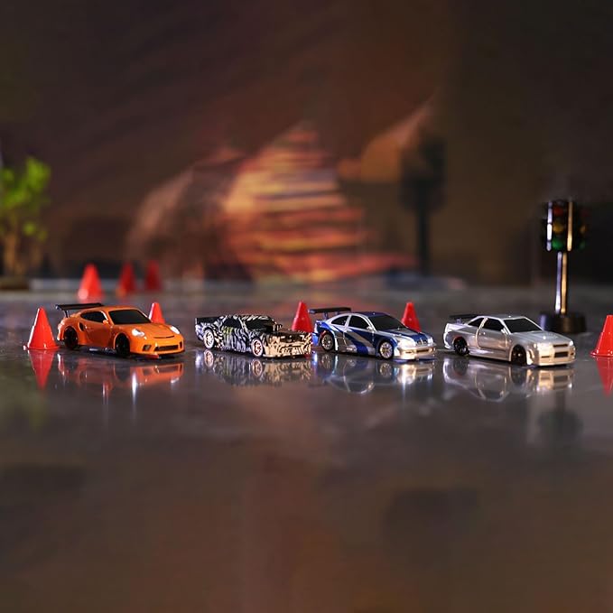 TOUCAN RC HOBBY 1/43 Ready to Run Race Car Gyro Drift Car 4WD Traffic Cones Mini Toy for Men