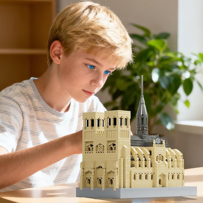 HOOLEDAY Micro Mini Notre Dame Cathedral Building Block Set Famous Architecture 1038 Pieces Gifts for Adults