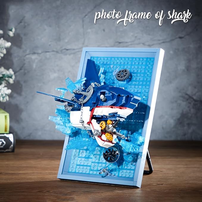 Shark Breaching Animal 3D Wall Art Micro Mini Building Blocks Set for Adults Unique Home Wall Decor or Table Display Ideal Birthday Christmas Toy Gift for Teens (669 PCS)