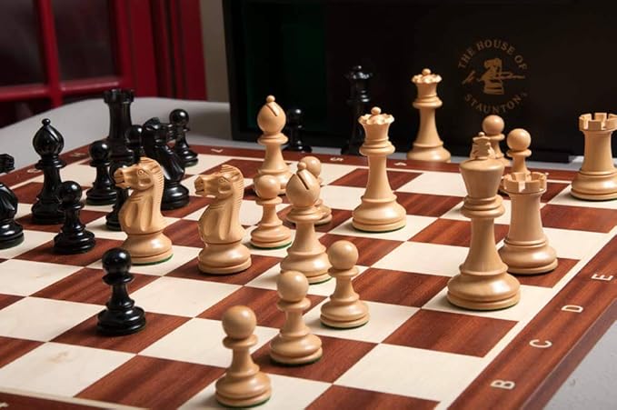 The House of Staunton The Grandmaster Chess Set Box and Board Combination - Ebonized Boxwood