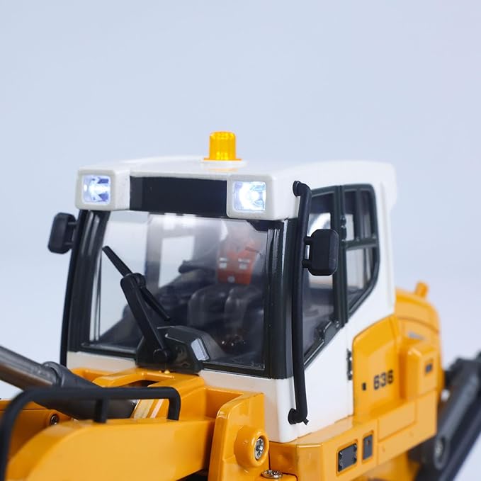 TOUCAN RC HOBBY US in Stock 1/50 RC Electric Lifting Tracked Loader LR636 2.4G Construction Vehicle Metal Bucket Tracks Ripper RTR Model Light Sound Battery New Year Gift for Ages 14+
