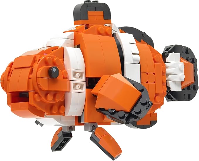 3 in 1 Ocean Creatures Building Set Compatible with Lego 630 Accessory Shark Giant Squid Clownfish Build 3 Animal in 1 Set Gift for Birthday 566Pcs