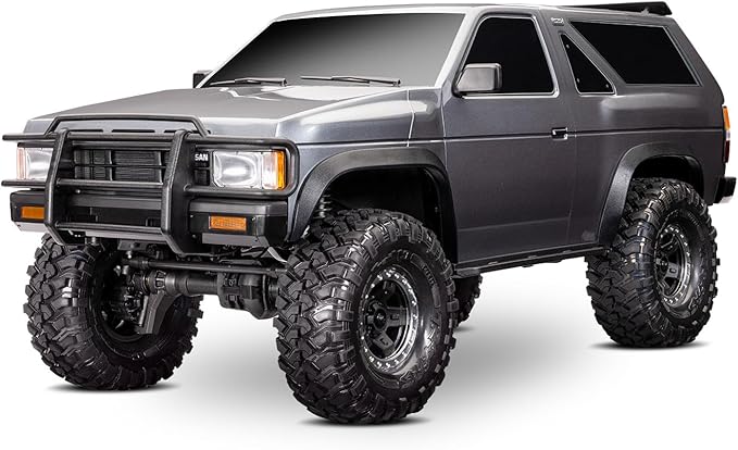 Traxxas TRX-4 Nissan Pathfinder Silver