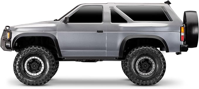 Traxxas TRX-4 Nissan Pathfinder Silver