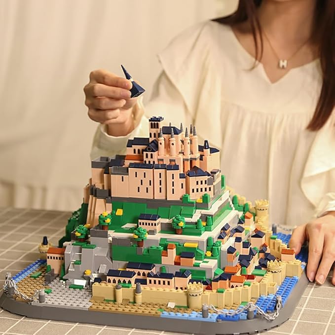 1392Pcs Mont Saint Michel France Building Set World Landmark Architecture Model Collectible Toy for Kids and Adults