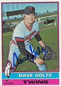Sports Memorabilia Autograph Warehouse 245280 Dave Goltz Autographed Baseball Card - Minnesota Twins 1976 Topps - No. 136