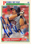 Sports Memorabilia Autograph Warehouse 246361 Pedro Munoz Autographed Baseball Card - Minnesota Twins 1991 Score Rookie Prospect - No. 332