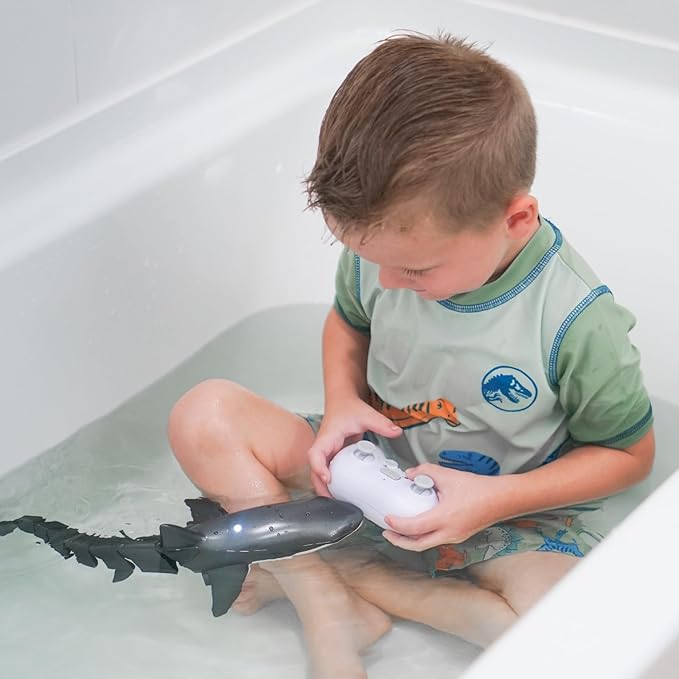 2.4Ghz Remote Control Shark Pool Toys for Boys KidsHighly Realistic Shark Pool Toys for KidsRC Boat Outdoor Water Toy with Light and Spray Water for Boys Girls Ages 6+ (with 2 Batteries)