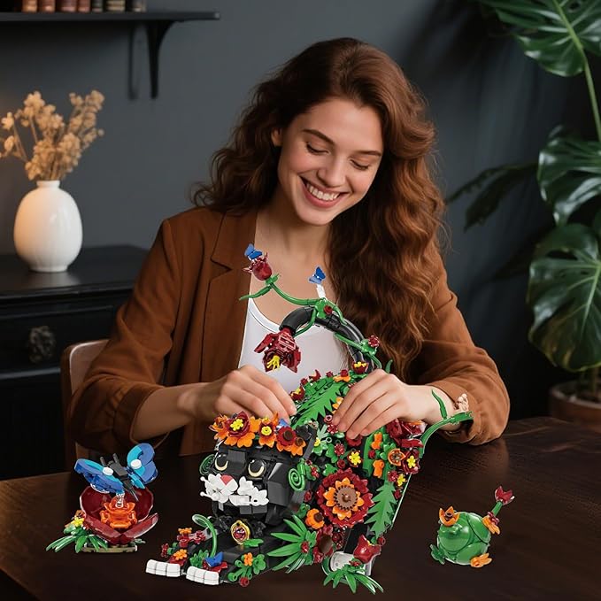 Flowers Tuxedo Cat Building Set for Adults Animal Butterfly Botanical Collection Model Toy for Home Office Decor Compatible with Lego Cat Gift Idea for Teens Boys &amp Girls 14+ (1664 PCS)