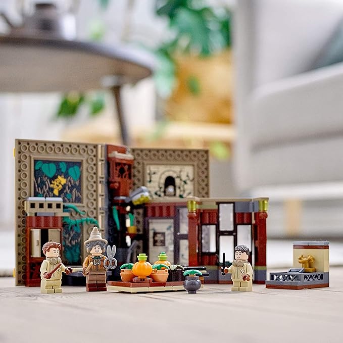 LEGO Harry Potter Hogwarts Moment: Herbology Class 76384 Professor Sprout’s Classroom in a Brick Book Playset New 2021 (233 Pieces)