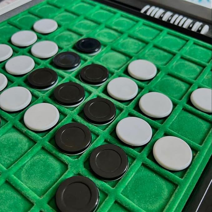 Othello Classic Strategy Board Game – Full Set for Two Players Perfect for Family Game Nights and Competitive Play