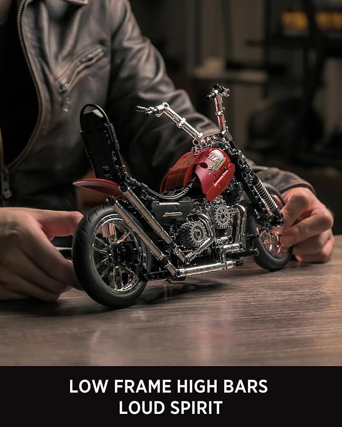 Nifeliz Chopper Motorcycle Building Set for Adults Classic Vintage Motorbike Model Toy for Display Collectible Gift for Motorcycle Fans (NF10308 572 PCS)