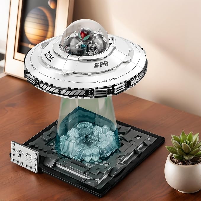 BNG UFO Space Building Blocks UFO Toy Building Sets Galaxy Star Spaceship Building Kit Home Office Decor Creative Gift for Girls and Boys 8-14