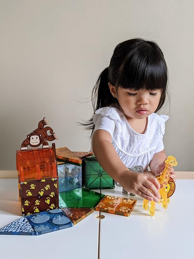 MAGNA-TILES Safari Animals 25-Piece Magnetic Construction Set The ORIGINAL Magnetic Building Brand