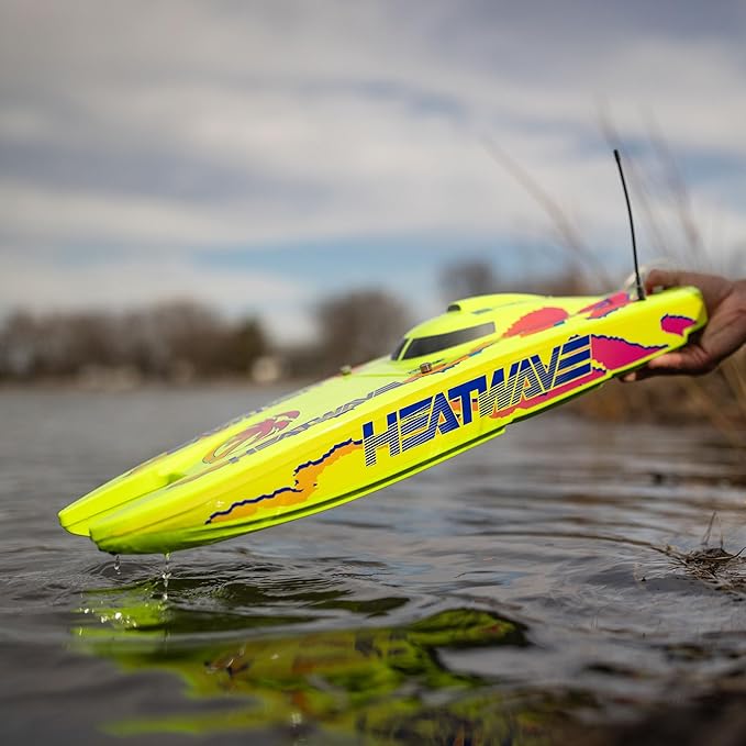 Pro Boat Blackjack 24 V2 Catamaran Brushless Heat Wave Visual RTR PRB08049T1