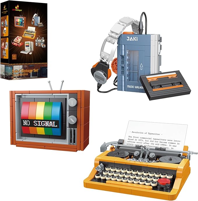 JMBricklayer Typewriter Walkman Television Building Toys 20131 Collectible Vintage Display Model Office Room Decor Creative Hobbies Activity Unique Gift Ideas for Adults Teens Kids(660 Pieces)