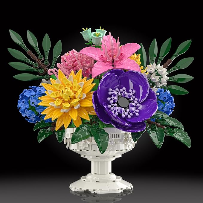 Botanicals Flower Bouquet Building Set - Includes Hydrangeas Snapdragons Peonies &amp More Artificial Flower Arrangement Toy with Vase Mother‘s Day Gift for Girls (1081PCS)