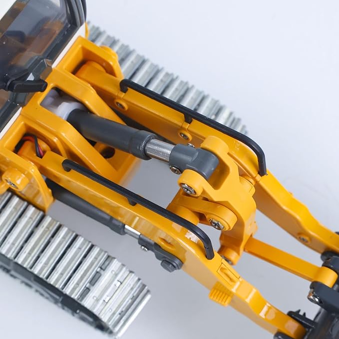 TOUCAN RC HOBBY US in Stock 1/50 RC Electric Lifting Tracked Loader LR636 2.4G Construction Vehicle Metal Bucket Tracks Ripper RTR Model Light Sound Battery New Year Gift for Ages 14+