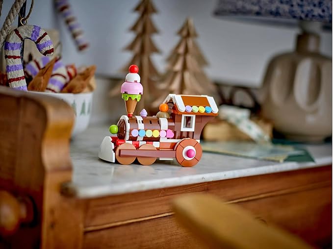 LEGO Seasonal Celebration Series: Gingerbread Train Ornament 40777 Christmas Holiday