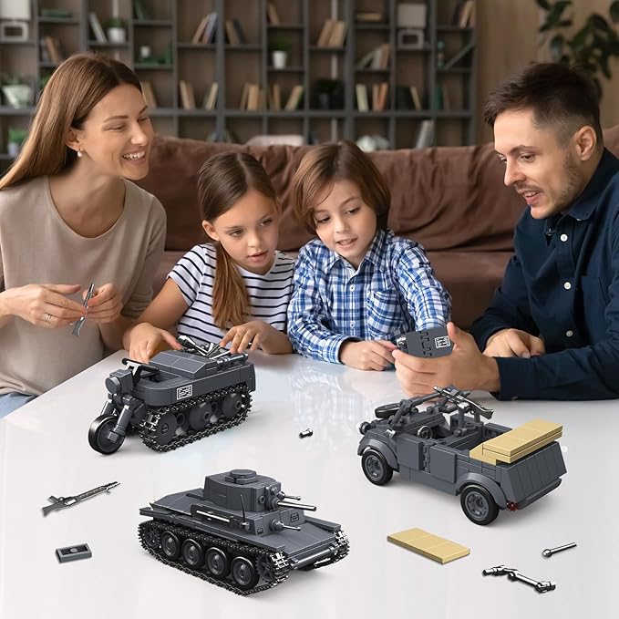 4 IN 1 WW2 Army Tanks Toy Building Block Set(1089 Pcs)Compatible with LegoCreate German 38T-A Light Tank&amp3 German Style Small Military Vehicles Models Great Military Toy Gift for Boy Age 6+ Year