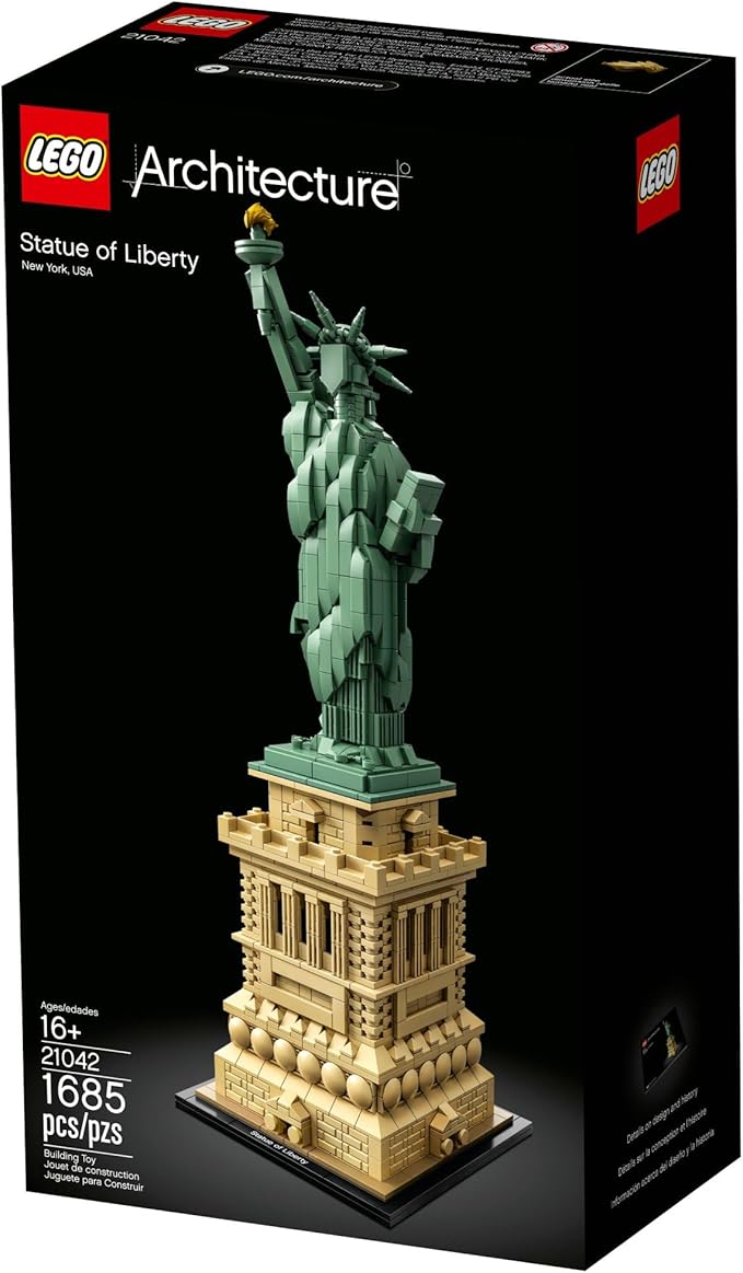 LEGO Architecture Statue of Liberty Model Building Set - Collectible New York City Souvenir Creative Home Décor or Office Centerpiece Great Gift Idea for Adults and Teens 21042