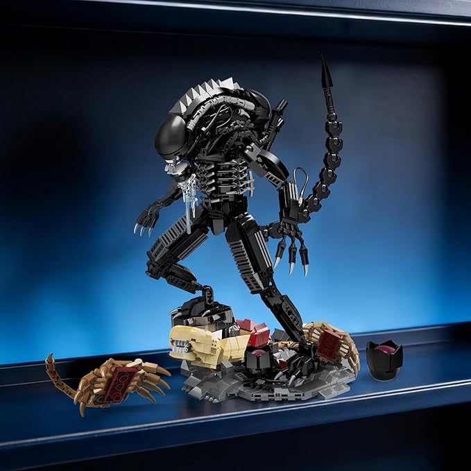 Xenomorph Action Figures Building Set with Facehugger Chestburster &amp Egg Mech Figures Model Set with Movale Joints for Classic Poses Horror Collection for Movie Fans &amp Boy Birthday Gifts f