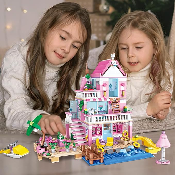 Pink Girls Seaside Beach Villa Friends Building Set Compatible with Lego Friends Construction Educational Toy for Adult Age 14 Up 822 PCS
