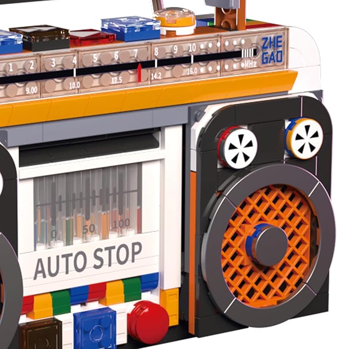 Typewriter Walkman Television Building Toys Collectible Vintage Display Model Office Room Decor 660 Pieces Model for Adults Girls Boys Kid Toys Gift (Vintage Radio)