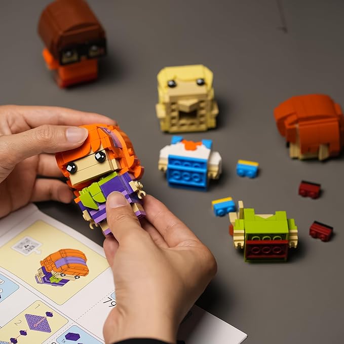 Horror Action Figure Building Toys Compatible with Lego for AdultsHalloween Christmas Decor Cartoon Toy for Moive FanIdeas Gift for Kids 8-14 Years and UP 575 Pcs