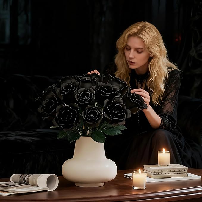 Black Rose Bouquet Building Set Rotatable Control for Flowering Flowers Botanical Christmas Valentine's Day Gifts for Adults - Gothic Home Office Table Bookshelf Decor